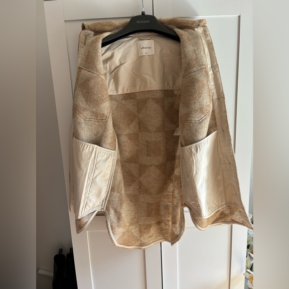 Aritzia Wilfred gemma - Picture 3 of 8